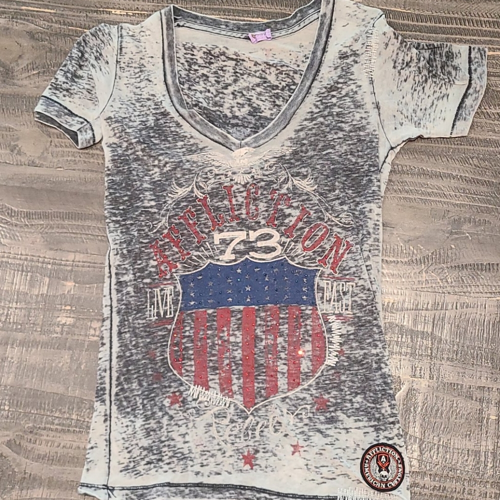 Affliction tee shirt